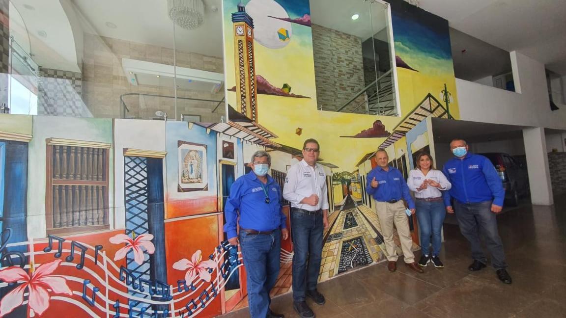 Hotel Loja Bella ภายนอก รูปภาพ