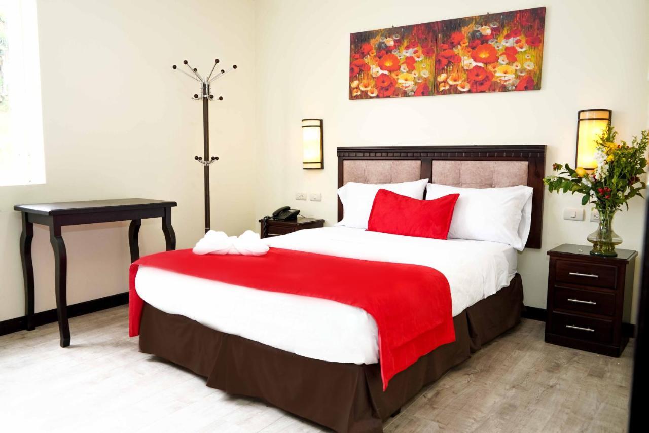 Hotel Loja Bella ภายนอก รูปภาพ
