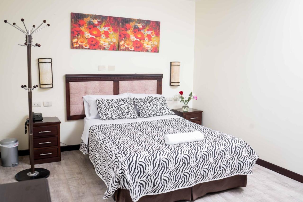 Hotel Loja Bella ภายนอก รูปภาพ